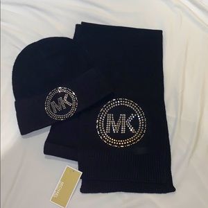 Michael Kors Beanie and Scarf Set